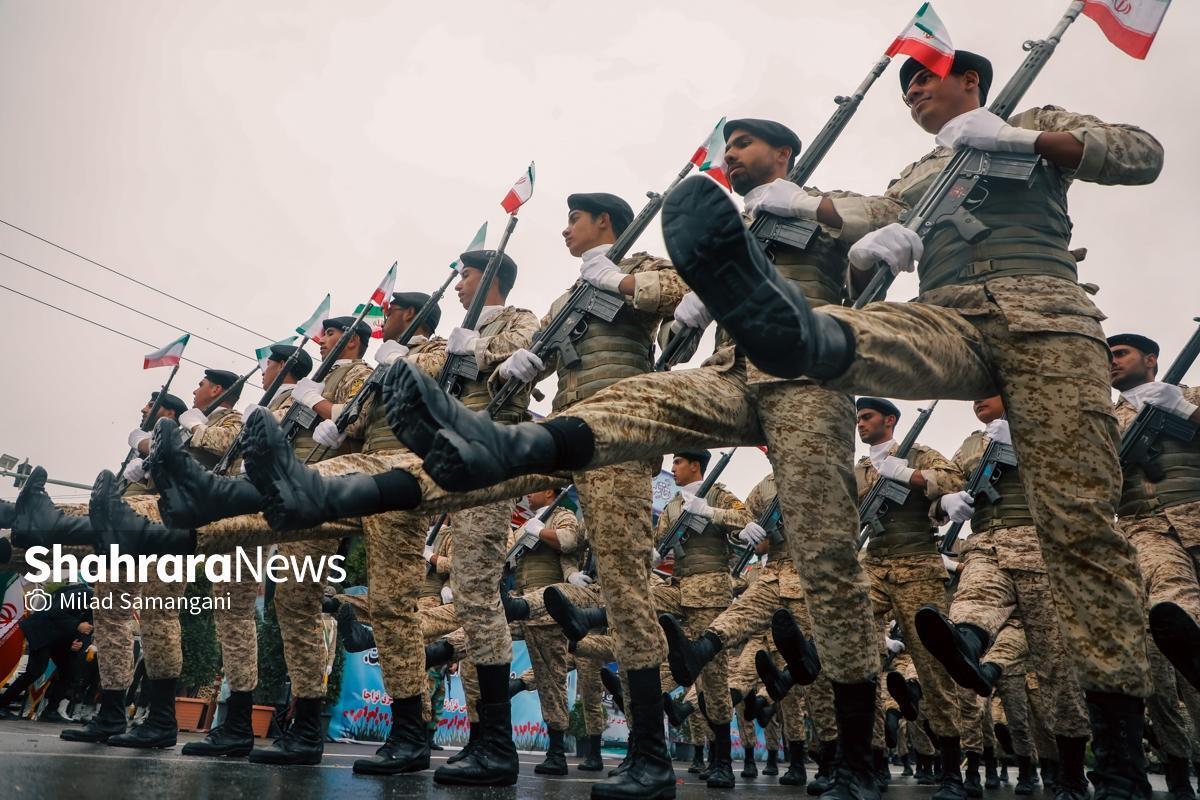 در نظام دنیا ضعیف پامال است و همین امر ضرورت تشکیل نیروهای مسلح و قوای دفاعی و تقویت آن را روشن می‌کند؛ بنابراین ‌در هر شرایطی باید بنیه دفاعی کشور در بهترین وضعیت باشد تا ضامن آرامش و امنیت کشور شود.