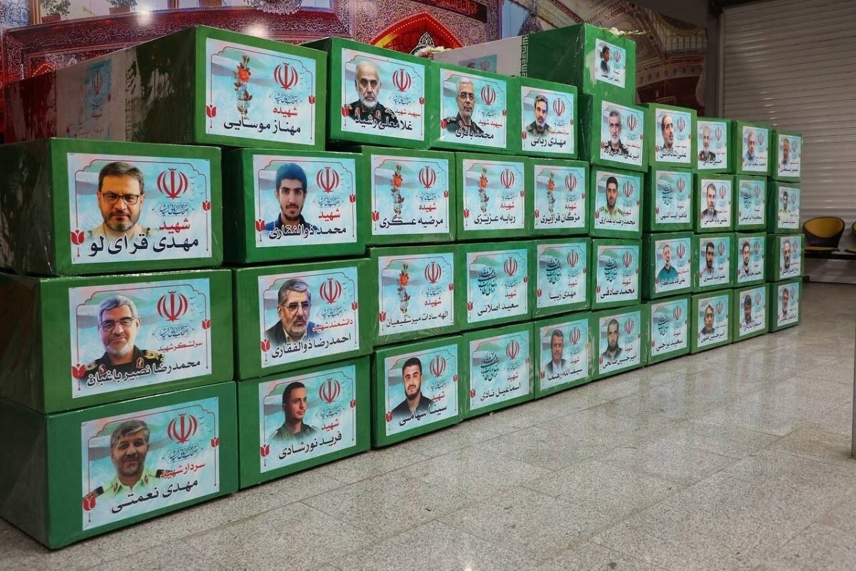 معاون استان‌های شورای هماهنگی تبلیغات اسلامی، جزئیات برگزاری برنامه‌های گرامیداشت شهدای اقتدار، فرماندهان و دانشمندان هسته‌ای را بیان کرد.