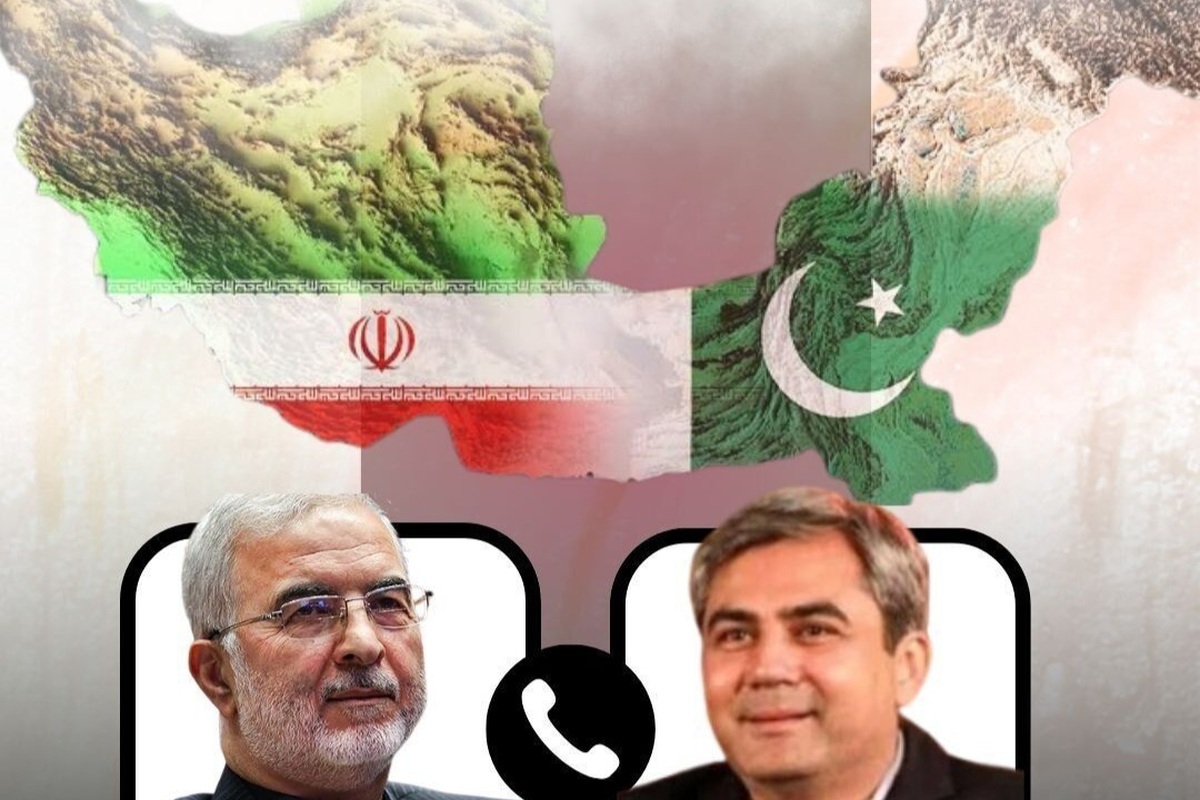 وزارت کشور پاکستان از ارتباط تلفنی وزرای کشور جمهوری اسلامی ایران و پاکستان خبر داد و اعلام کرد: وزیر کشور ایران با ابراز تاسف از حوادث اخیر سیل در پاکستان با مردم و دولت این کشور ابراز همبستگی کرد.