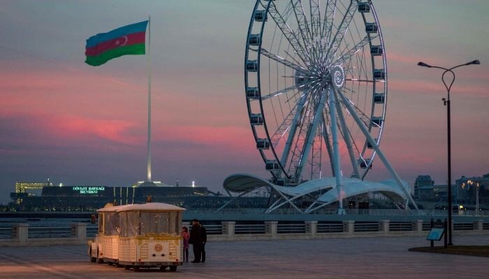 هزینه سفر به باکو در سال 1404 چقدر است؟ هزینه سفر به باکو در سال 1404 چقدر است؟