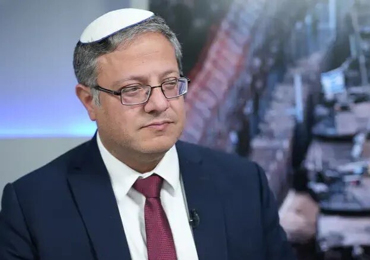 وزیر امنیت داخلی رژیم صهیونیستی در اظهاراتی افراط گرایانه گفت: ارتش باید با نقض آتش بس، هر از گاهی به ایران حمله کند.