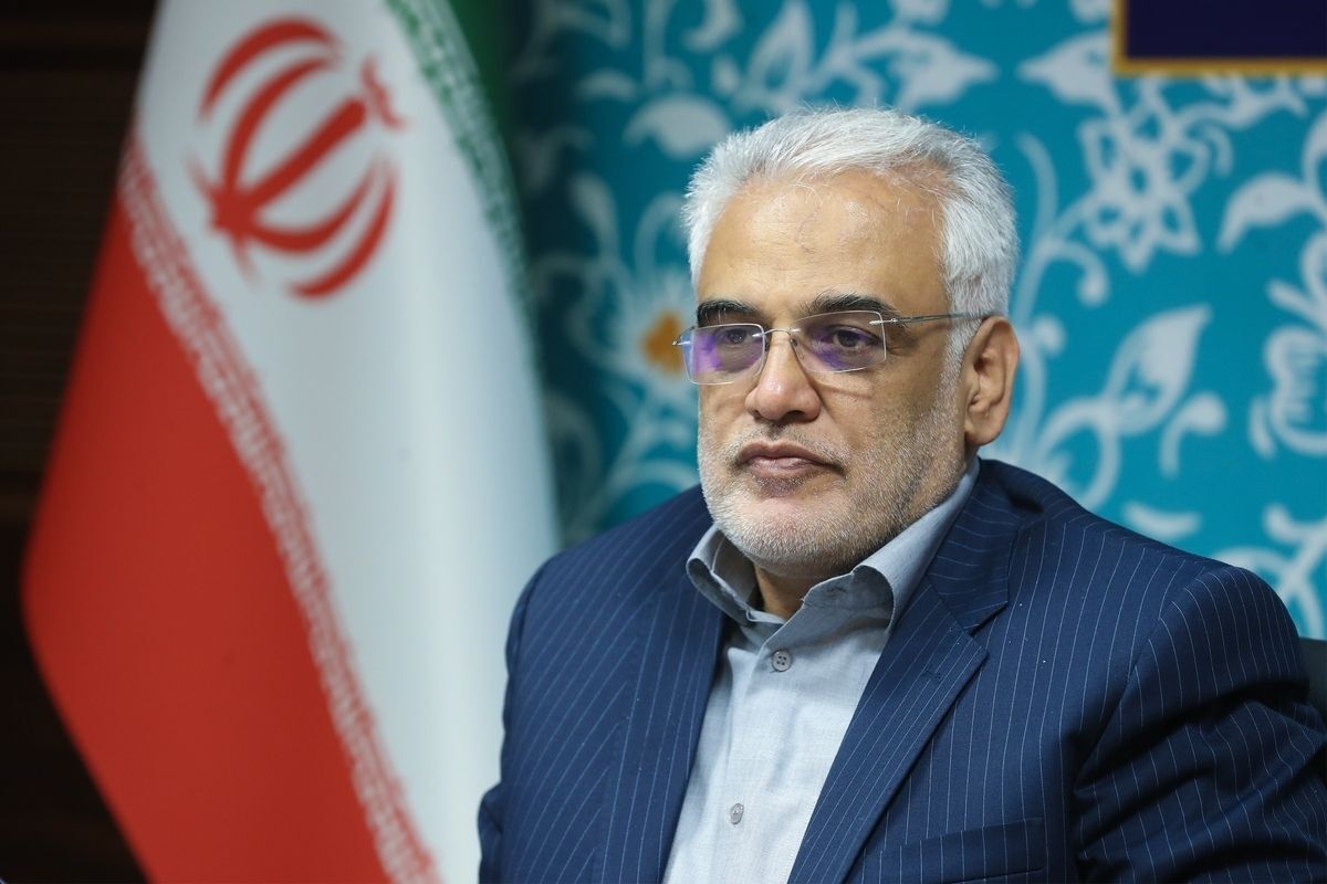 مسئول امور زنان و خانواده دانشگاه آزاد اسلامی استان گیلان با اشاره به اینکه شهید طهرانچی بانوان را محور تحول فرهنگی و اجتماعی می‌دانست، گفت: این شهید بزرگوار همواره تأکید داشت که بانوان باید حضوری فعال و کنشگر در جامعه داشته باشند.