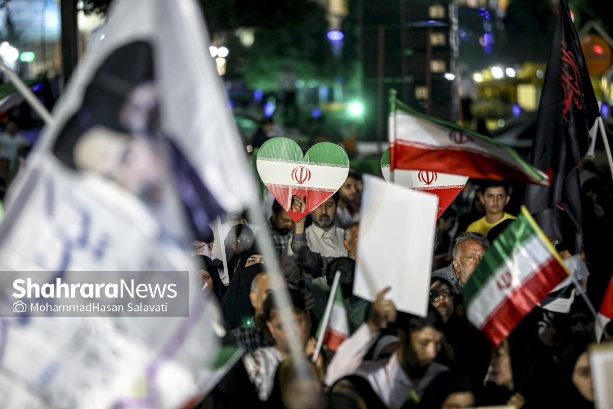 رئیس خانه احزاب خراسان رضوی گفت: جمهوری اسلامی نه‌تنها نباید فریب مذاکرات و دیپلماسی را بخورد بلکه باید آماده هر گونه درگیری دیگری باشد. ما مردم هوشیاری داریم که در این مدت زیرکی خود را ثابت کردند و باید باز هم همین روند خود را ادامه دهند.