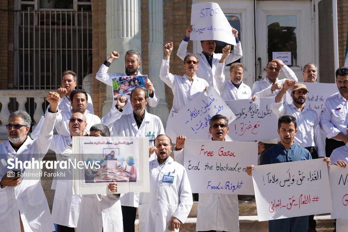 رئیس بسیج جامعه پزشکی خراسان رضوی از آمادگی کادر درمان خراسان رضوی برای حضور در غزه خبر داد.