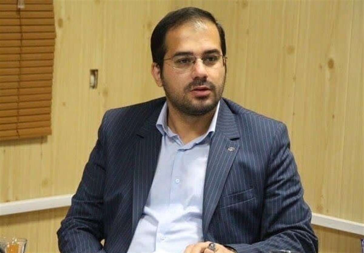 رئیس‌کل دادگستری استان کرمان، گفت: شب گذشته فردی با ورود به منزل مسکونی دادستان رفسنجان در شهر کرمان، با سلاح سرد (چاقو) به وی حمله کرد.