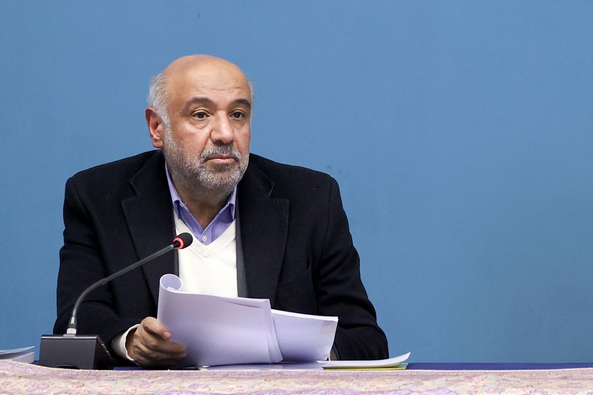 وزیر تعاون، کار و رفاه اجتماعی گفت: با حذف سه دهک بالا تنها ۵ همت منبع مالی به دست می‌آید که برای کالابرگ هفت دهک دیگر به ۲۵ همت نیاز داریم.