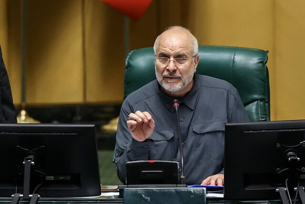 رئیس مجلس شورای اسلامی گفت: ایران امینت خودرا از هیچ کسی گدایی نمی‌کند تا خطای محاسباتی دشمنان ایران اصلاح شود و بدانند که تنها راهی که دارند این است که حقوق قانونی ما را بپذیرند و هیچ طمعی به جنگ تحمیلی یا صلح تحمیلی نداشته باشند که در آن صورت ایران از موضع پیروز در جنگ همانند همیشه آماده ورود به مرحله‌ی دیپلماسی با سازوکار‌هایی عقلانی و عزتمندانه است.
