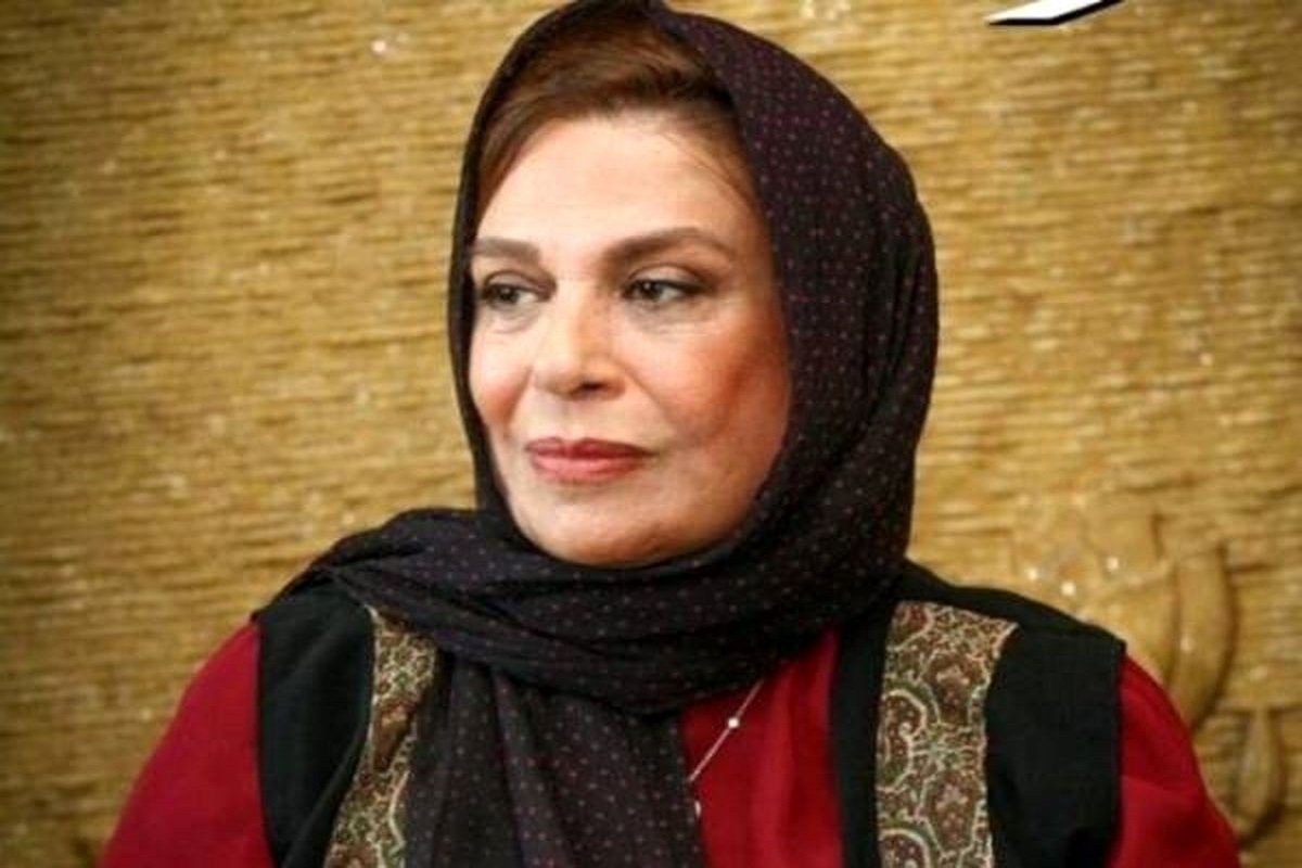 ویدئویی انتقادی از «گوهر خیراندیش» در پی قطعی مکرر آب و برق منتشر شد.