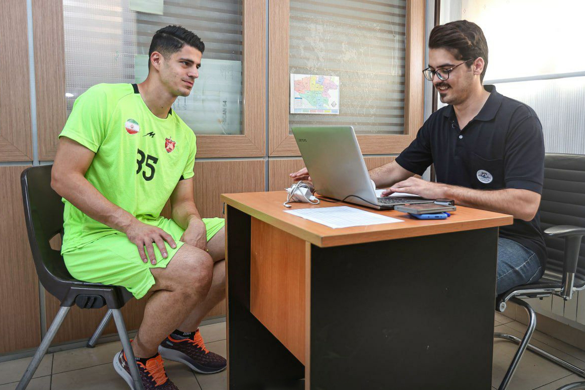 پرسپولیسیها در ایفمارک + عکس پرسپولیسیها در ایفمارک + عکس