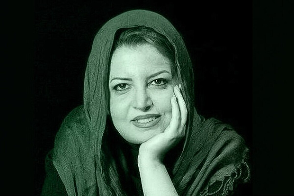 پیکر مریم حسینیان، نویسنده مشهدی امروز در میان بدرقه جمعی از اهالی فرهنگ و ادب، در قطعه هنرمندان بهشت رضا (ع) به خاک سپرده شد.