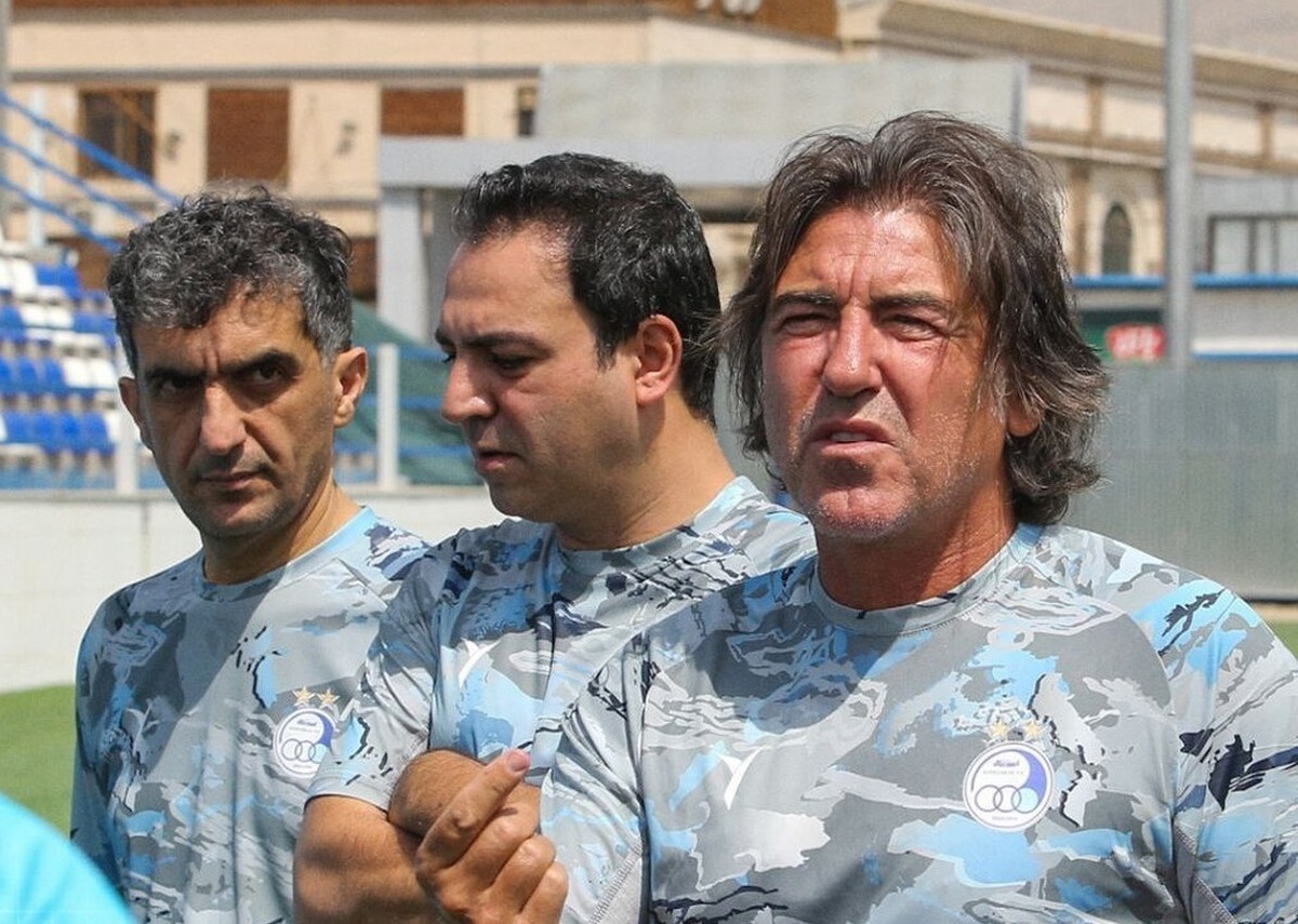 سرمربی استقلال همچنان در انتظار خرید گلر درجه یک برای استقلال است. او معتقد است که فرعباسی نمی‌تواند نفر اول پست شماره یک تیمش باشد.