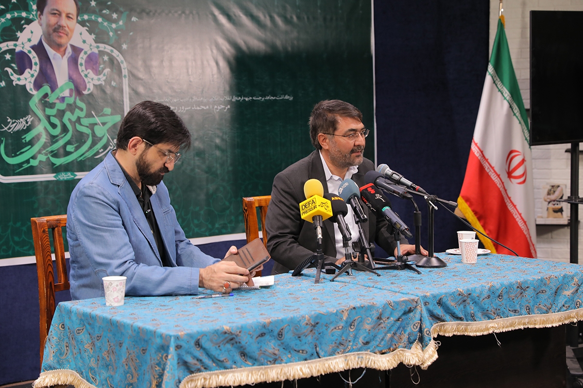 دبیر شورای عالی انقلاب فرهنگی: دشمن در تلاش برای ایجاد تصویر منفی بین ایرانیها و افغانستانیها است دبیر شورای عالی انقلاب فرهنگی: دشمن در تلاش برای ایجاد تصویر منفی بین ایرانیها و افغانستانیها است