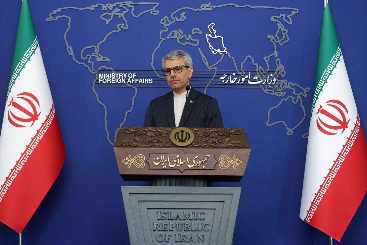 سخنگوی وزارت خارجه با بیان این که «مکلفیم بر مبنای مصوبه مجلس تعاملات خود را با آژانس تنظیم کنیم» اعلام کرد که در در حال حاضر هیچ بازرسی از آژانس بین‌المللی انرژی اتمی در ایران حضور ندارد.