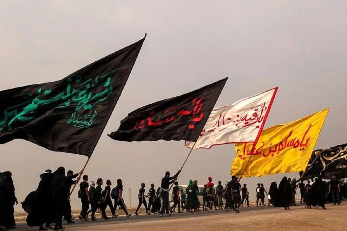 شبکه افق هم‌زمان با فرا رسیدن ایام اربعین، ویژه‌برنامه‌هایی متنوع و زنده را از نجف، کربلا و مسیر پیاده‌روی اربعین تدارک دیده است.