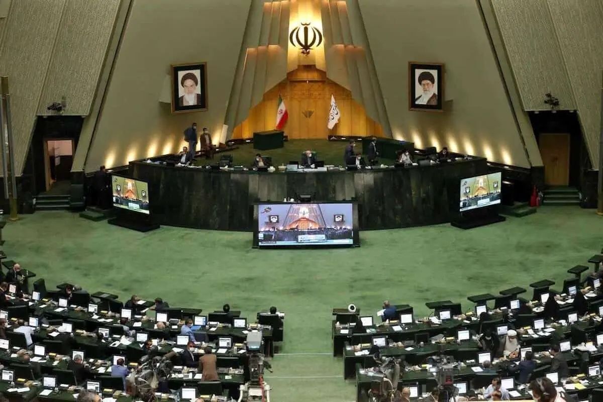 نمایندگان طرح جدیدی با عنوان «نظام‌بخشی فضای مجازی» را آماده و ارائه کرده‌اند که یکشنبه گذشته این طرح در مجلس اعلام وصول شد.
