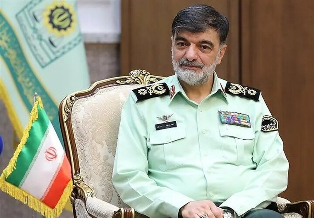 فرمانده کل انتظامی کشور با اشاره به تحلیل نادرست دشمنان از جامعه ایران در جنگ اخیر گفت: آن‌ها گمان می‌کردند مردم ایران کم‌تحمل و بی‌تاب هستند و در صورت وقوع جنگ، تاب‌آوری نخواهند داشت.