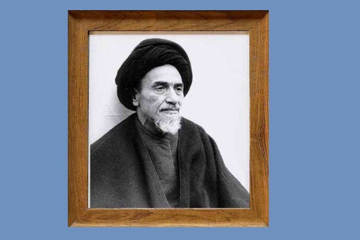 رهبر معظم انقلاب نیز که از شاگردان آیت‌ا... میلانی بودند درباره استاد خود گفته‌اند: «. ما دیدیم که مرحوم آیت‌ا... میلانى از کربلا که نزدیکى نجف بود آمدند تا مشهد و یک حوزه علمیه بزرگى را به‌وجود آوردند ... این یک واقعیت است ... از برکات الهى براى حوزه علمیه مشهد وجود آیت‌ا... میلانى بود.»