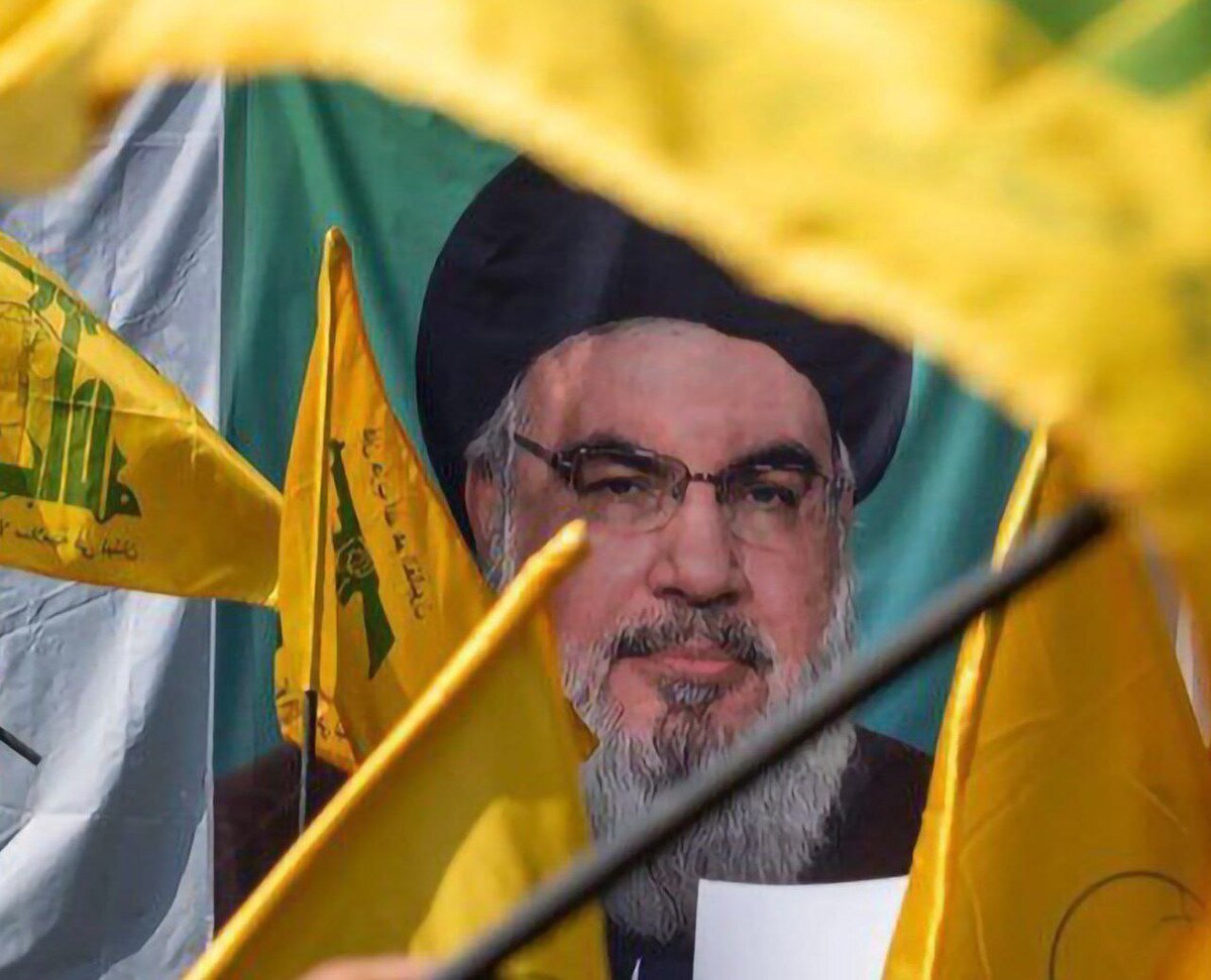 حزب‌الله لبنان در واکنش به تصمیم دولت نواف سلام در خصوص خلع سلاح مقاومت و تضعیف حاکمیت ملی، این تصمیم را خطای بزرگ و ناشی از دیکته‌های خارجی دانست و آن را خدمت به منافع اسرائیل توصیف کرد.