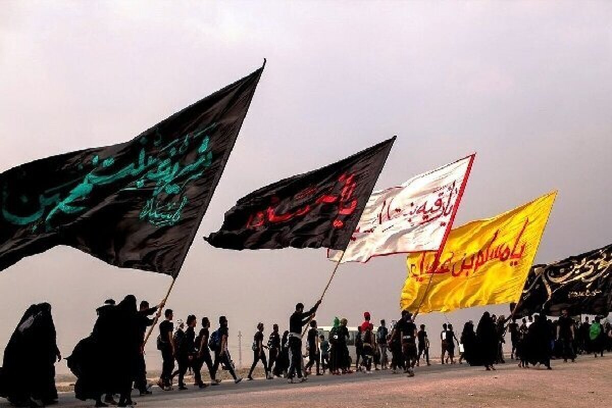 معاون بهداشت دانشگاه علوم پزشکی جندی شاپور اهواز برای کاهش احساس تشنگی و افزایش میزان آب بدن در پیاده‌روی اربعین در فصل گرم سال توصیه‌هایی ارائه کرد.