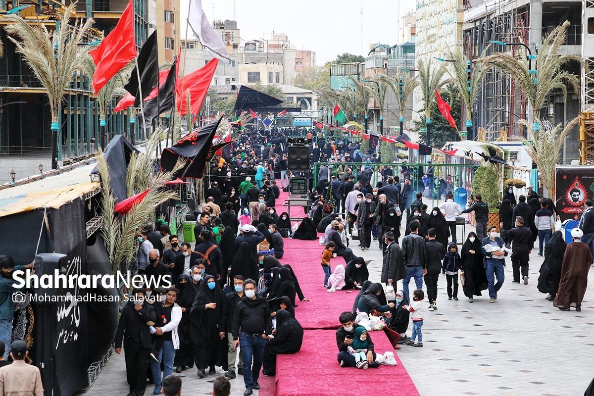 شهردار منطقه ثامن با اشاره به اقدامات مدیریت شهری برای میزبانی از زائران دهه پایانی ماه صفر در این منطقه، گفت: هم‌افزایی مناسبی بین همه ارگان‌های خدماتی برای آماده‌سازی شرایط مشهد و به‌ویژه محدوده پیرامون حرم‌مطهر‌رضوی و منطقه ثامن شکل گرفته و اقدامات مثبتی برای میزبانی شایسته‌تر از زوار در دست اجراست. 