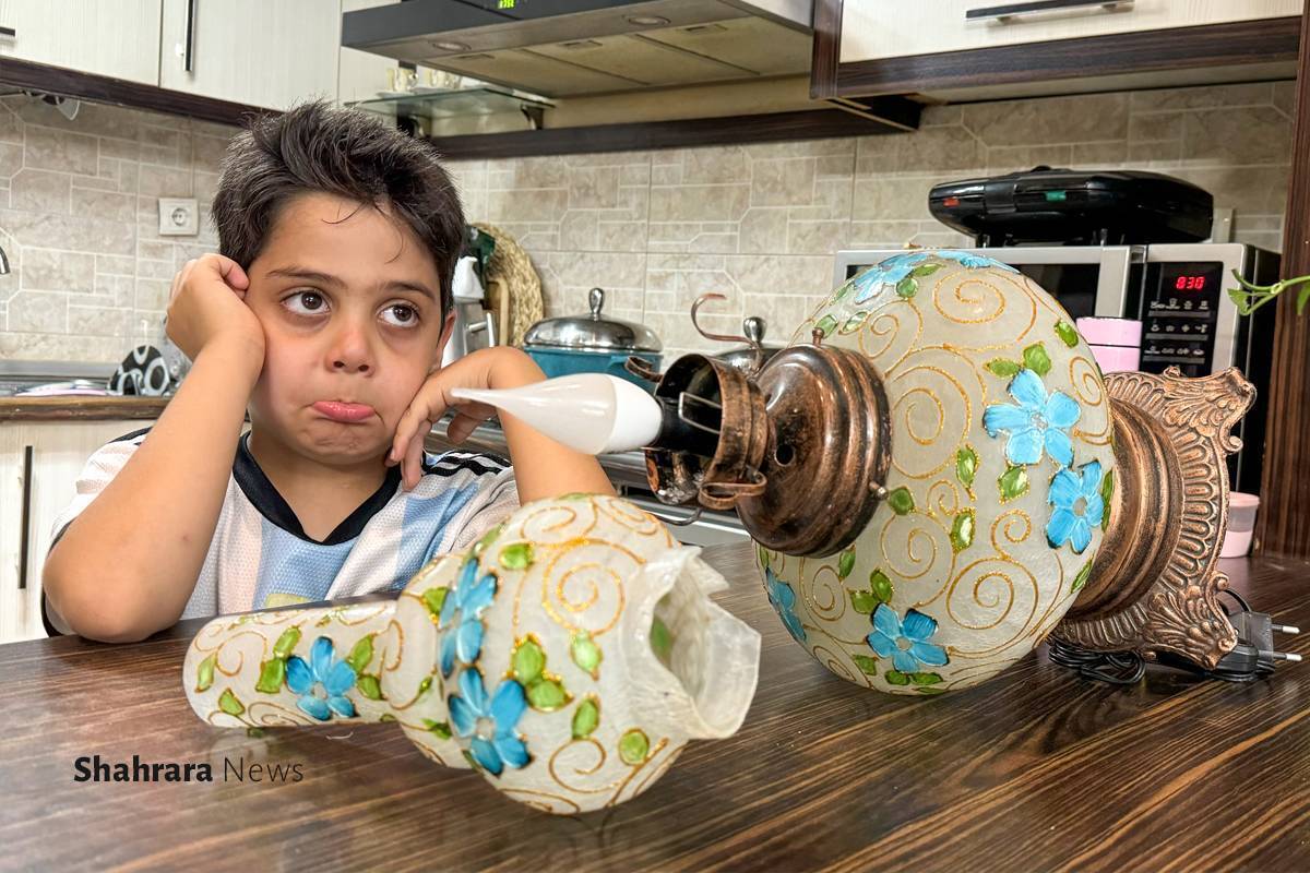 همه‌ی آدم‌ها برای خودشون رؤیایی دارن. رؤیا یعنی یک چیز خوب که بهش فکر می‌کنن. اون فکره یا اون رؤیا اون‌قدر نیرومند و قویه که به ما انگیزه می‌ده و هی توی گوشمون می‌گه: پاشو...