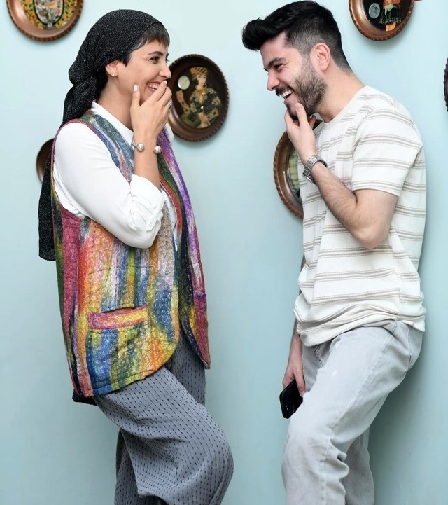 شبنم قربانی و محمد رشنو در پشت صحنه سریال طوبی + عکس