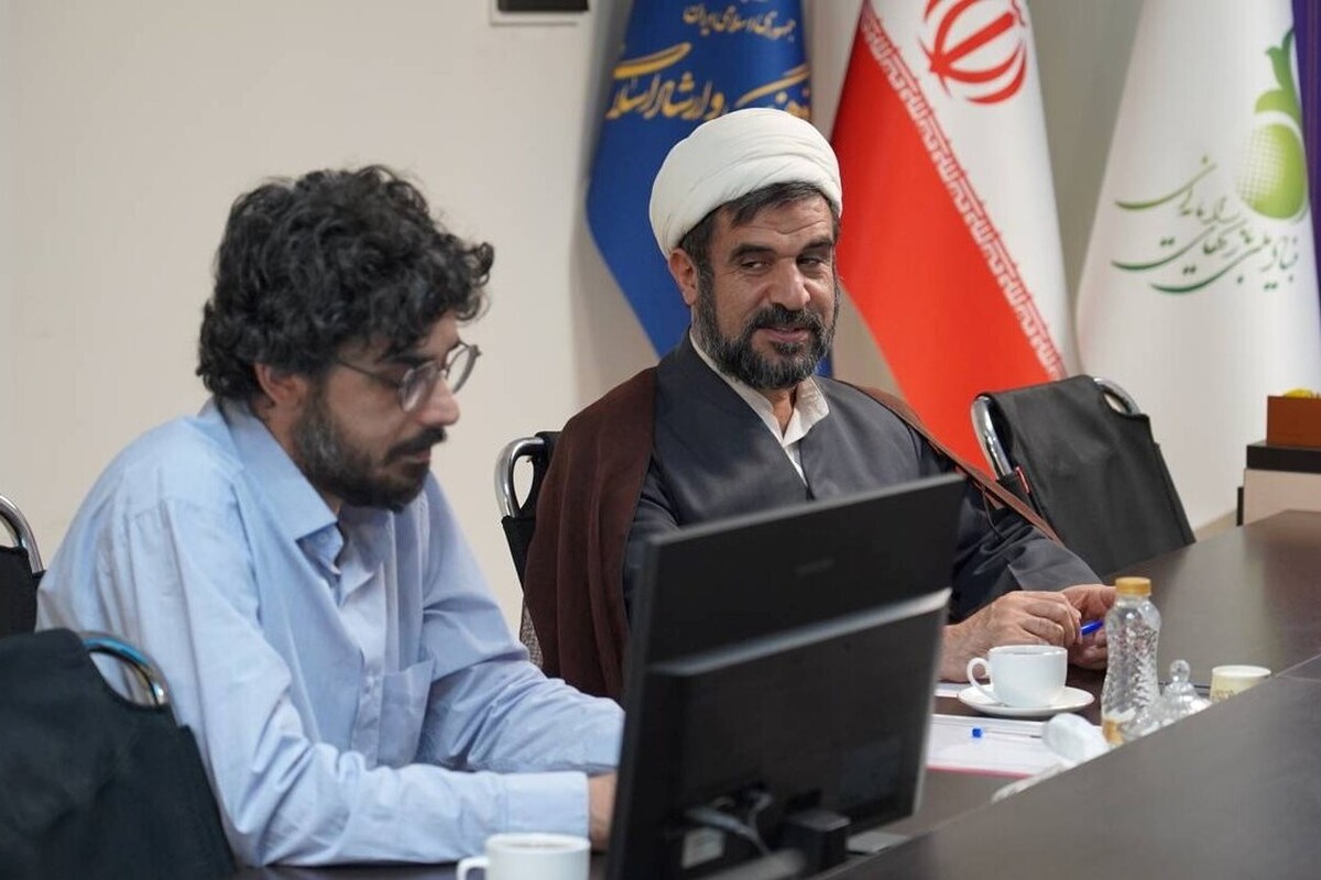 عضو کمیسیون فرهنگی مجلس شورای اسلامی در بازدید از بنیاد ملی بازی‌های رایانه‌ای و ظرفیت‌های صنعت بازی کشور، با اشاره به اینکه بازی‌های رایانه‌ای زمانی برای مخاطب کودک و نوجوان بود، اما امروز حدود ۳۰ میلیون جمعیت کشور با میانگین سنی ۲۹ سال درگیر بازی هستند؛ آن را ظرفیت بزرگی خواند و گفت: در کمیسیون فرهنگی مجلس این آمادگی وجود دارد که متناسب با احکام برنامه توسعه هفتم، بودجه سالیانه مبتنی بر نیاز‌های موجود در حوزه بازی‌های رایانه‌ای در نظر گرفته شود.