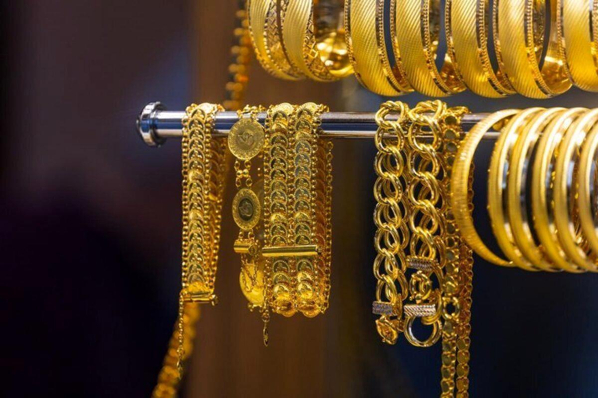 کاهش قیمت سکه و طلا در بازار امروز مشهد (۱۹ مرداد ۱۴۰۴)