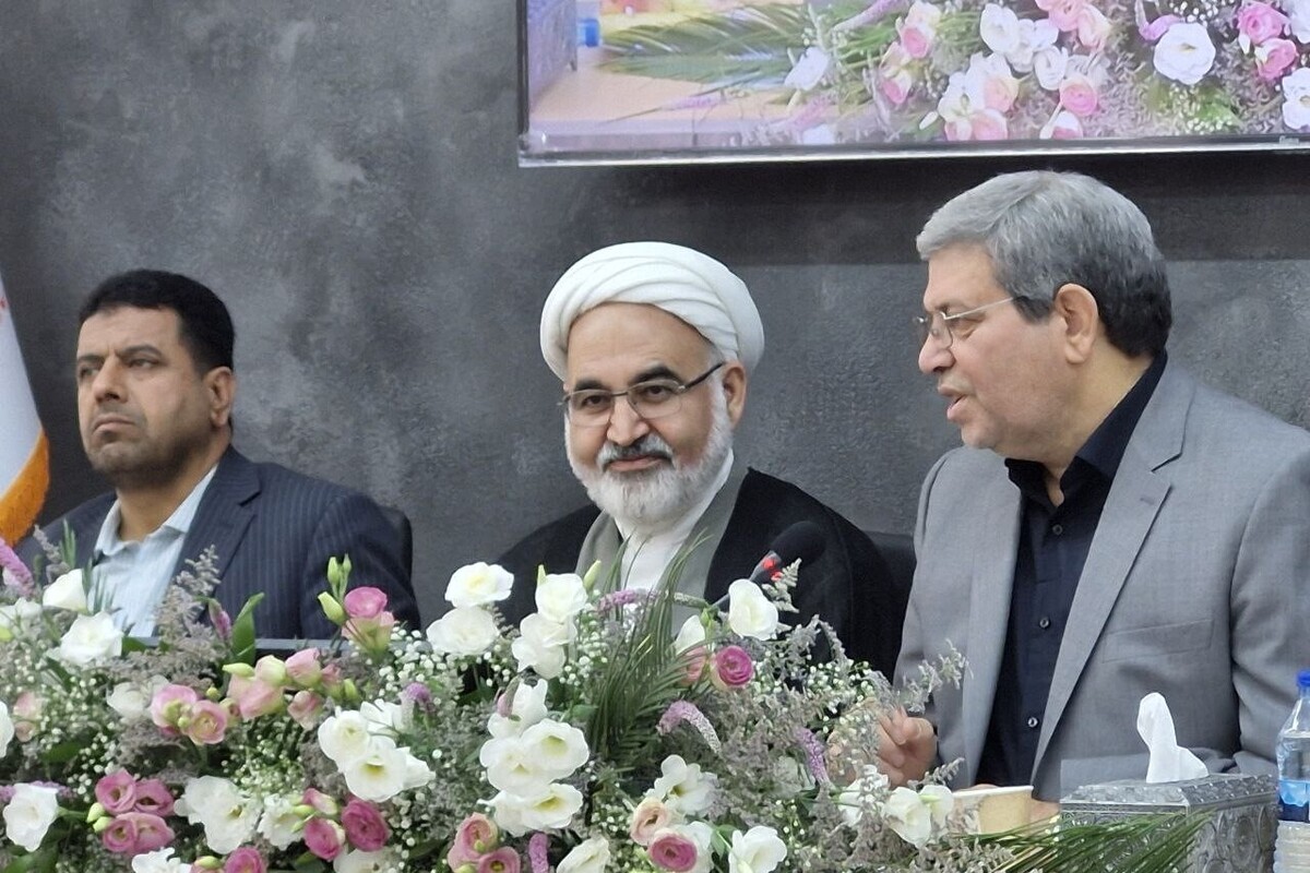 معاون وزیر و رئیس سازمان بهزیستی کشور از ساخت ۵ ساختگاه پنل خورشیدی در شهر مشهد با مشارکت و سهام‌داری ۲۵۰۰ مددجوی تحت پوشش بهزیستی خراسان رضوی در مشهد خبر داد.