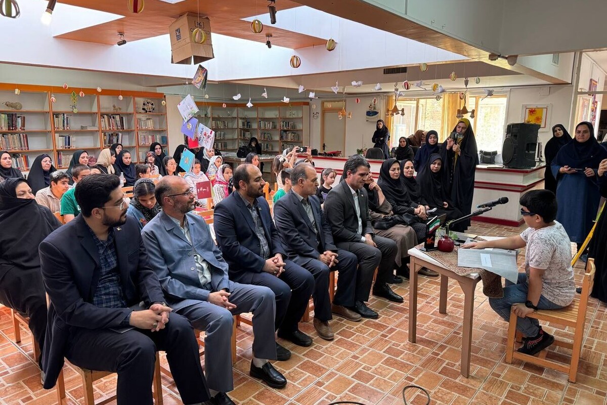 مدیرکل کانون پرورش فکری کودکان و نوجوانان خراسان رضوی، از آغاز به کار نمایشگاه کتاب حسی و لمسی ویژه کودکان نابینا و کم‌بینا خبر داد.