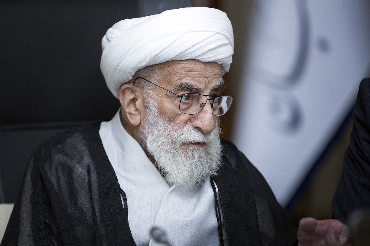دبیر شورای نگهبان اربعین را روز تبیین مفهوم متعالی «زیارت امام حق» به عنوان یک عبادت اجتماعی دانست.