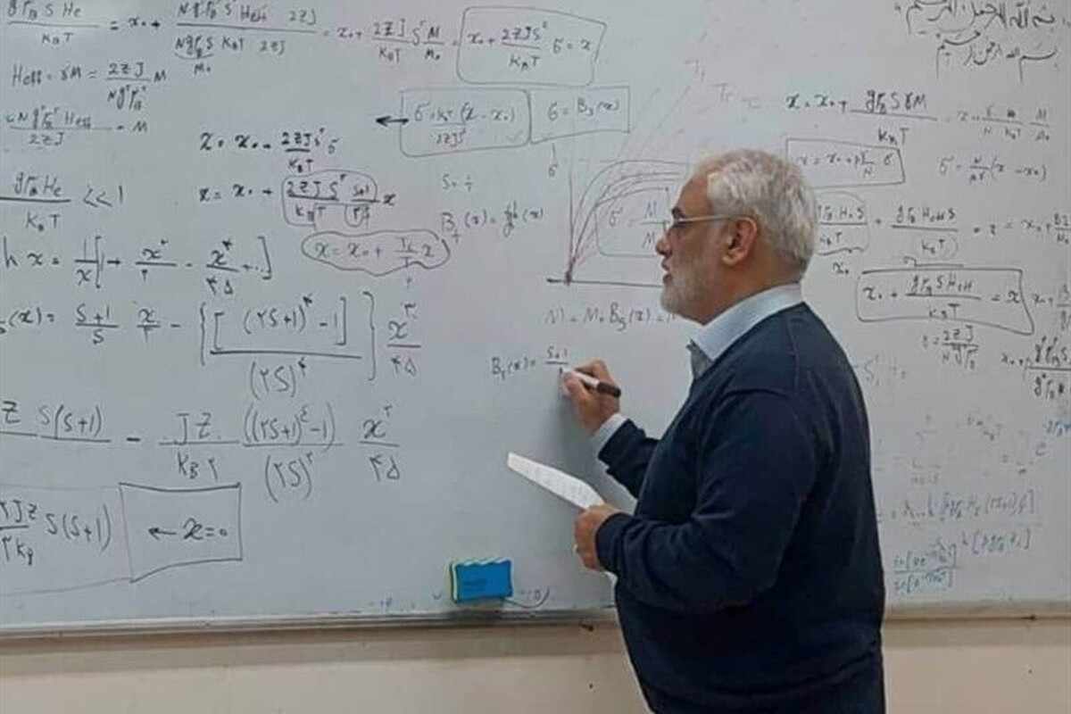 دختر شهید طهرانچی از لحظه خبردار شدن شهادت پدر و مادر خود در شب حمله اسرائیل به تهران می‌گوید.