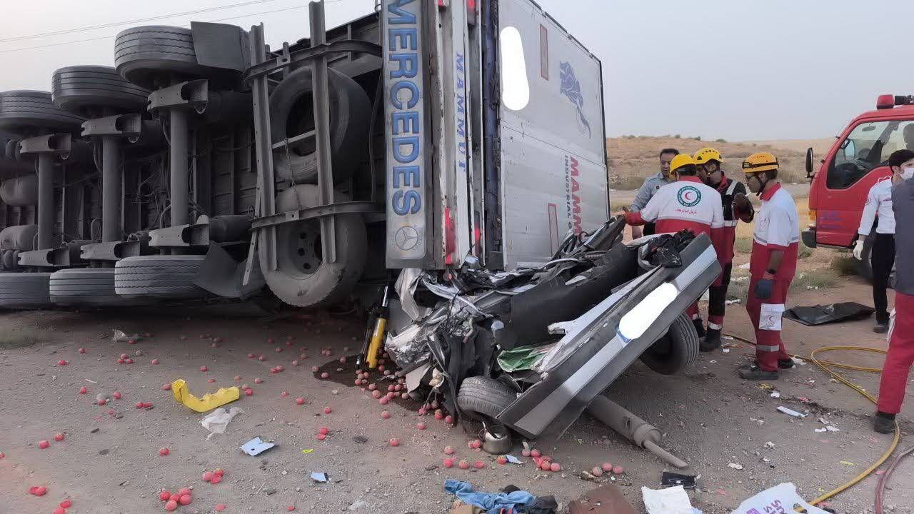 درگذشت تلخ دادستان گناباد در تصادف جادهای (۲۱ مرداد ۱۴۰۴) درگذشت تلخ دادستان گناباد در تصادف جادهای (۲۱ مرداد ۱۴۰۴)