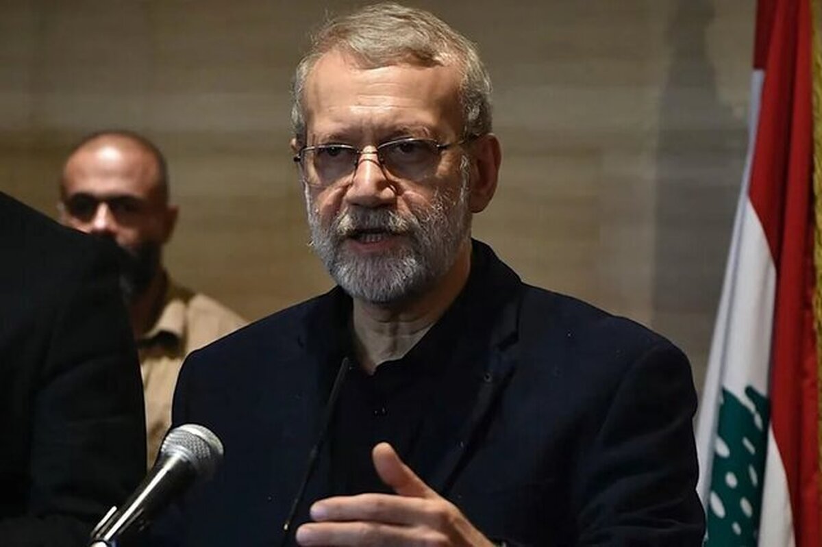 دببر شورای عالی امنیت ملی با تاکید بر این که «در همه شرایط در کنار مردم عزیز لبنان خواهیم بود»، اعلام کرد که در سفرش به بیروت با رئیس‌جمهور، رئیس پارلمان و نخست‌وزیر و برخی از صاحبنظران این کشور دیدار خواهد کرد.