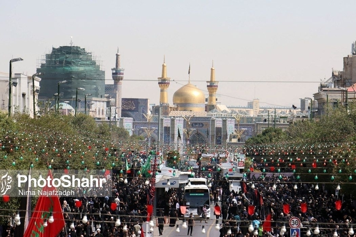 معاون فرهنگی، اجتماعی و زیارت استانداری خراسان رضوی از تامین تمامی اقلام اساسی از جمله مرغ، گوشت، آرد و نان برای زائران در ایام دهه پایانی صفر در سطح استان خبر داد.