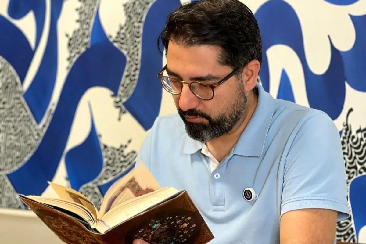 اثر کالیگرافی «عشق» از ابراهیم الفت در حراج بونامز لندن پنجشنبه ۲۳ مرداد به رقابت خواهد پرداخت.