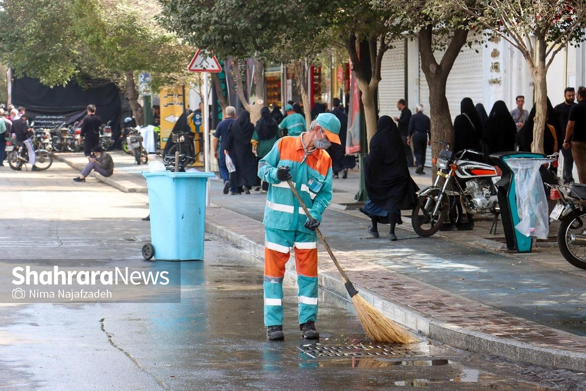 مدیرعامل سازمان مدیریت پسماند شهرداری مشهد گفت: متولیان مواکب و هیات مذهبی و همچنین زائرین و مجاورین با دیدن مخازن مخصوص پسماند‌تر و خشک در معابر و خیابان‌ها به فرآیند جمع‌آوری پسماند‌های خشک و بازیافت آن کمک نمایند.