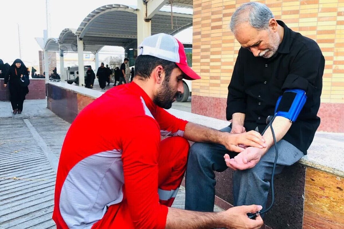 مدیرعامل جمعیت هلال احمر خوزستان اعلام کرد که به بیش از ۳۱ هزار و ۹۰۰ زائر اربعین حسینی خدمات درمانی و امدادی ارائه شده است.