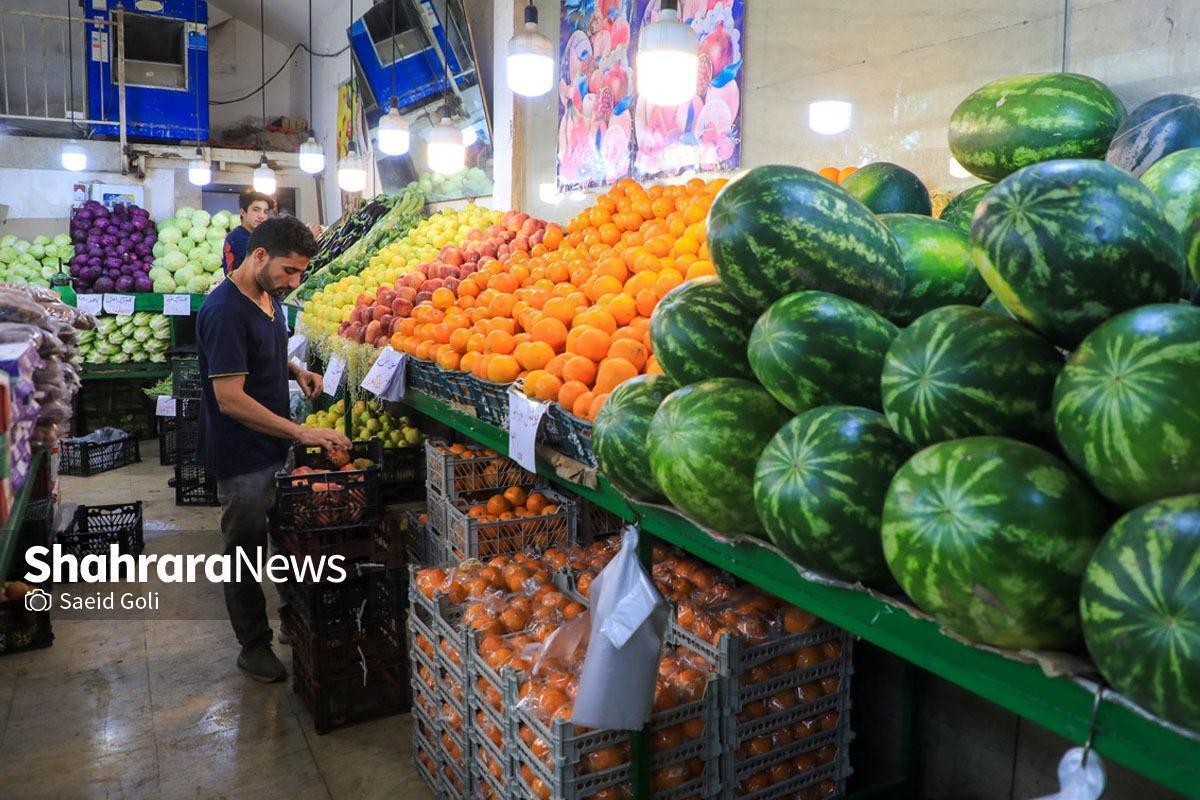 اتحادیه بارفروشان مشهد نرخ عمده‌فروشی انواع میوه و صیفی‌جات در میادین تره‌بار را اعلام کرد.