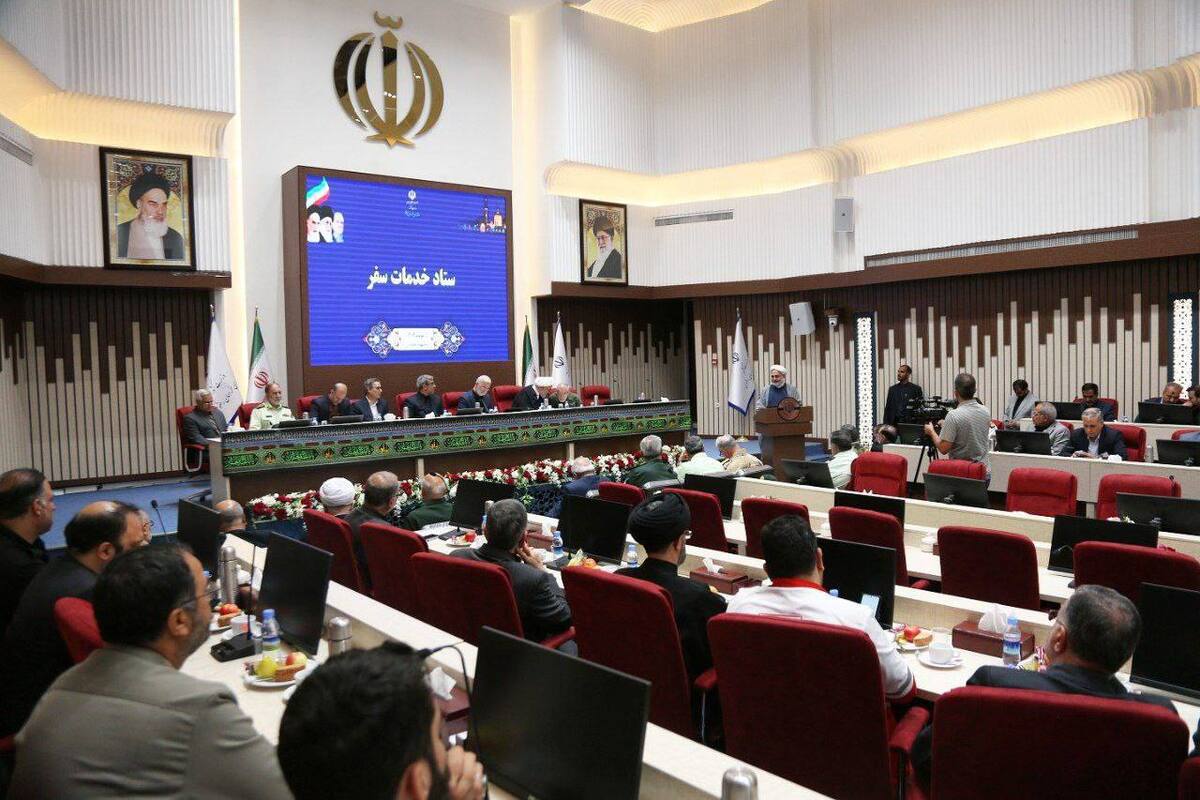 استاندار خراسان رضوی گفت: آمادگی کامل برای پذیرایی ‌و میزبانی از قریب به ۷ میلیون نفر زائری که امسال در دهه پایانی صفر عازم مشهد می‌شوند، وجود دارد.