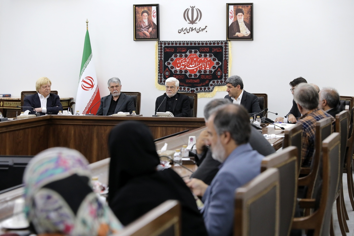 معاون اول رئیس‌جمهور : مظلومیت فرهنگ و هنر، ظلم به تمدن چند هزارساله ایران است