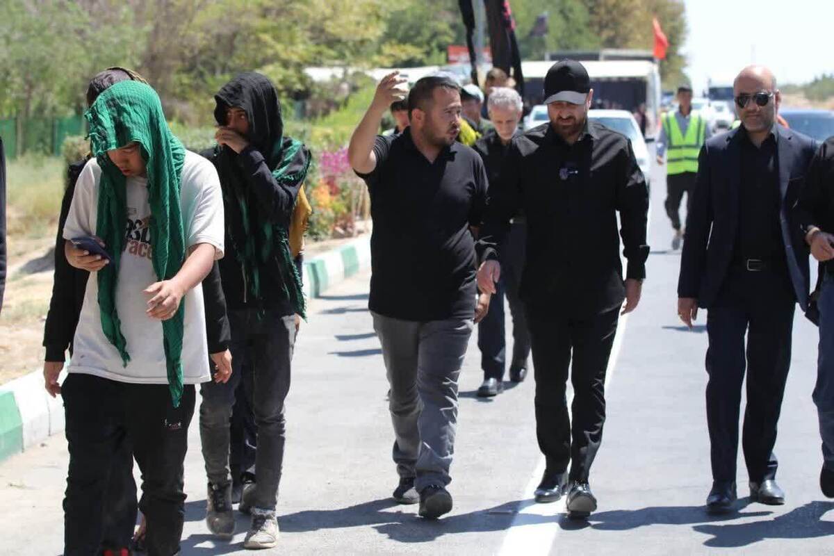 حرکت ۷۰۰ زائر افغانستانی از تربت‌جام به مشهد در بیست‌وسومین سال پیاده‌روی رضوی