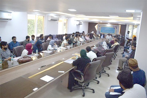 دوره دانشافزایی زبان فارسی در هند با محوریت گفتوگوهای فرهنگی ایران و هند آغاز شد دوره دانشافزایی زبان فارسی در هند با محوریت گفتوگوهای فرهنگی ایران و هند آغاز شد