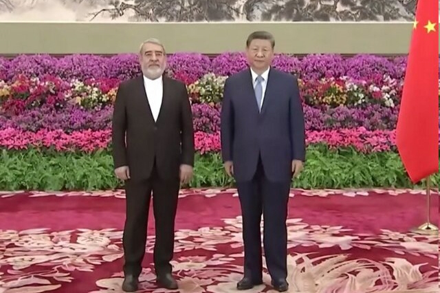 سفیر جدید ایران در چین استوارنامهاش را تقدیم شیجینپینگ کرد سفیر جدید ایران در چین استوارنامهاش را تقدیم شیجینپینگ کرد