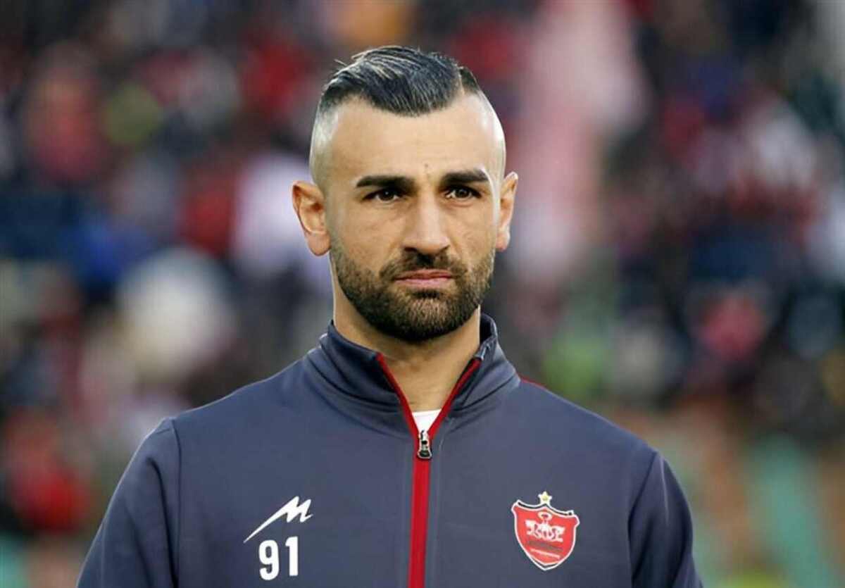 مهاجم ترک تکلیفش را با پرسپولیس مشخص نمی‌کند.