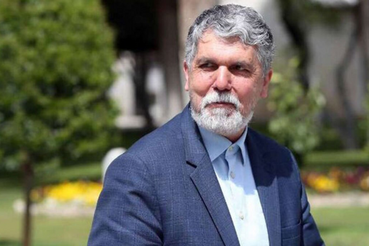 یکی از دستورکارهای نشست علنی فردا (سه‌شنبه) مجلس شورای اسلامی، رسیدگی به سوال فتح‌الله توسلی نماینده کبودرآهنگ در مجلس از وزیر فرهنگ و ارشاد است.