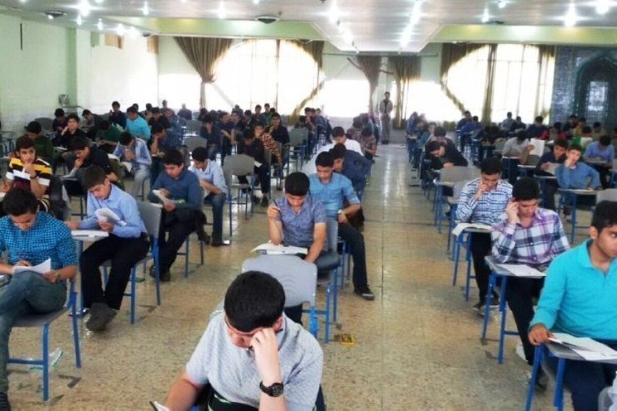 رئیس باشگاه دانش‌پژوهان جوان گفت: در حال حاضر ۷۶۰ نفر از پذیرفته‌شدگان مرحله دوم در دوره تابستانه باشگاه دانش‌پژوهان جوان حضور دارند، این گروه از بین ۸۷ هزار شرکت‌کننده اولیه انتخاب شده‌اند و روند پالایش تا تشکیل تیم ملی المپیاد جمهوری اسلامی ایران ادامه خواهد داشت.