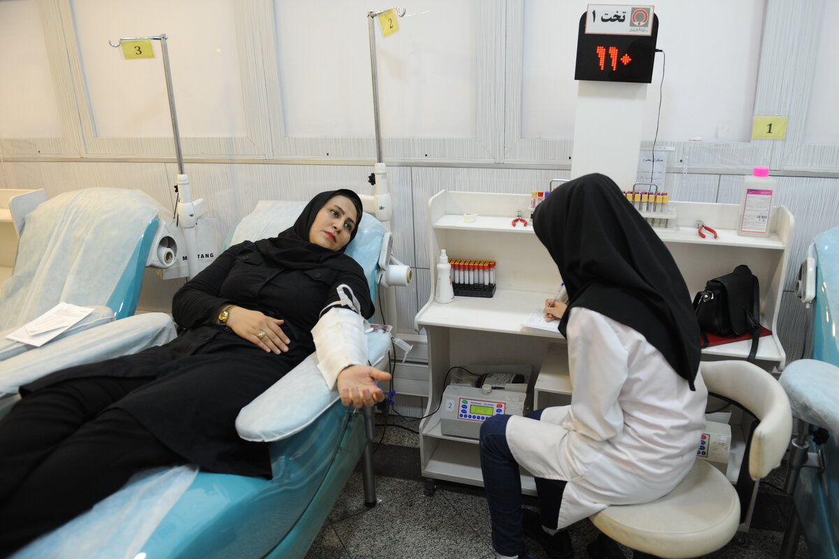 رییس اداره برنامه‌ریزی جذب و نگهداری اهداکنندگان اداره کل انتقال خون خراسان رضوی گفت: اکنون شاخص اهدای خون بانوان در دنیا به ۵۶ درصد رسیده، در حالی که این میزان در این استان و ایران به طور میانگین چهار و نیم درصد است.