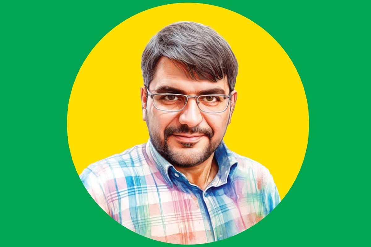 و فقط یک افسر ارشد نبود، نماد مردانگی و معرفت در سپاه بود. سال‌ها در دفتر فرمانده کل، با نظم، دقت، صداقت و بی‌ادعایی، مسئولیت سنگینی را بر دوش کشید، اما هیچ‌گاه نخواست دیده شود.