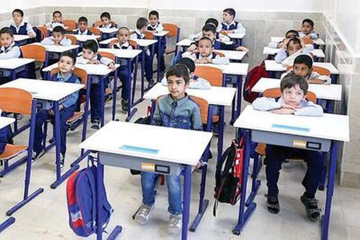 رئیس سازمان مدارس و مراکز غیر دولتی و توسعه مشارکت‌های مردمی بر برخورد قاطعانه مدیران مناطق با تخلفات دریافت شهریه مدارس تاکید کرد.